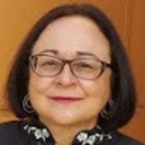 Meet your Posher, Winnie